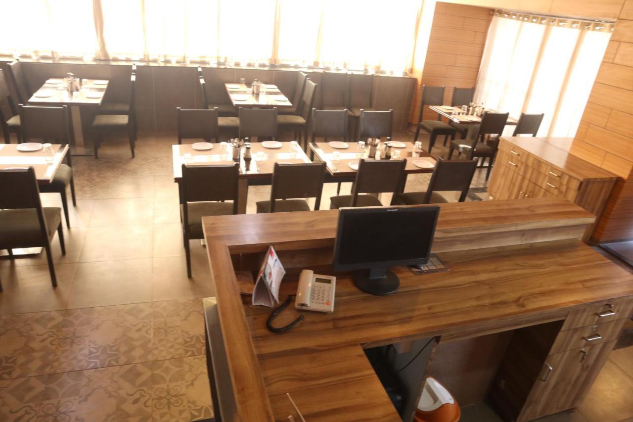Hotel Grand Ecotel, Aurangabad Exterior foto