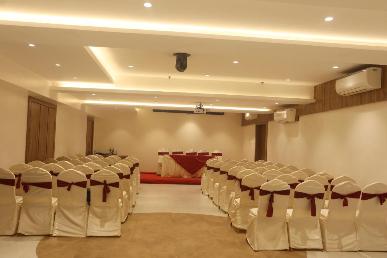 Hotel Grand Ecotel, Aurangabad Exterior foto